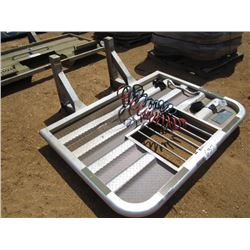 ALUMINUM HEADACHE RACK