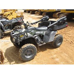 2004 ARCTIC CAT 4X4 4 WHEELER, S/N 4UF04ATV94T250464, TILT BED, GUN BOOTS, FRONT RACK, METER READING