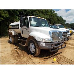2006 INTERNATIONAL 4200 S/A WATER TRUCK, S/N 1HTMPAFP86H344504, UT 365 IHC DIESEL ENG, 6 SPD TRANS, 