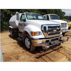2007 FORD F750 S/A WATER TRUCK, S/N 3FRNF7507V404258, C7 CAT ENG, 6 SPD TRANS, KP KLEIN K-200 WATER 