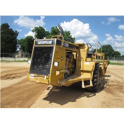 CAT SS-250B SOIL STABILIZER, S/N 5GR00225, (01 YR) 28L-26 FRONT TIRES, 14.9-24 REAR TIRES, SPADE TEE
