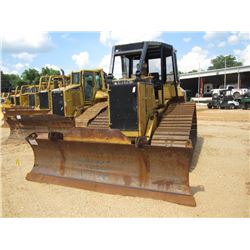CAT D5M LGP CRAWLER TRACTOR, S/N 3CR00214, 6 WAY BLADE, FTC, CANOPY, SWEEPS, SIDE & REAR SCREEN, MET