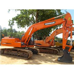 DOOSAN DX225 LC3 HYDRAULIC EXCAVATOR, S/N DHKCEBA0JE0001539, (14 YR) 9'7" STICK, 44" BUCKET, AUX HYD