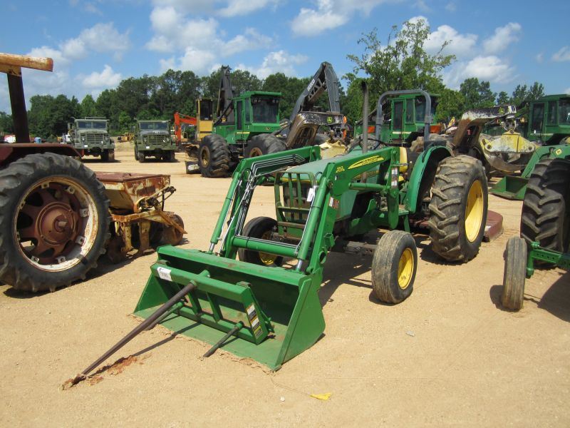 JOHN DEERE 5300 FARM TRACTOR, S/N 632292, 3 PTH, PTO, 2 HYD REMOTES, JOHN DEERE 553 FRONT LOADER ATT