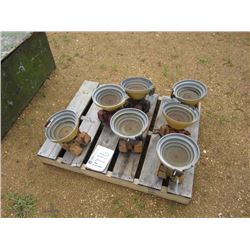 1 LOT (7) MAGNET PARTS FEEDER