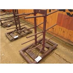 PIPE STAND