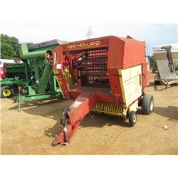 NEW HOLLAND 853 HAY BALER, S/N 724526