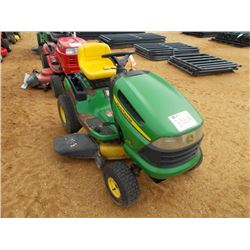 JOHN DEERE 115 AUTO 42" RIDING MOWER