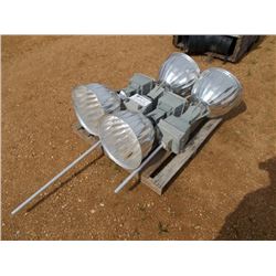 1 LOT (4) WAREHOUSE LIGHT FIXTURE