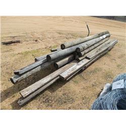 1 LOT MISC WOOD FENCE POST & LUMBER