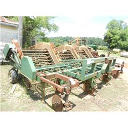 KMC PEANUT DIGGER, S/N 61304