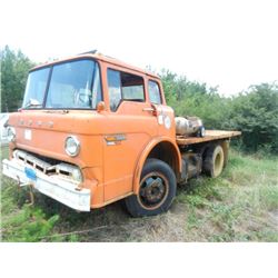 1984 FORD C600 S/A FLATBED, S/N 1FDNC6DH1EVA06921, V8 GAS, 5 SPD TRANS, P/S, A/C, 21,200# GVW, FLATB