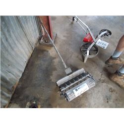 JOHNNY SEEDS SMALL SEED PLANTER FOR GREENS, LETTUCE, CARROTS, ETC