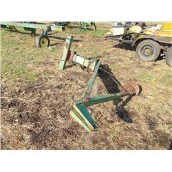 2 ROW MARKERS FOR JOHN DEERE PLANTERS