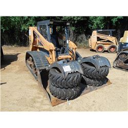 CASE 440 SKID STEER LOADER, S/N N5M406221, TRACK TYPE, GRAPPLE BUCKET, CANOPY, METER READING 982 HOU