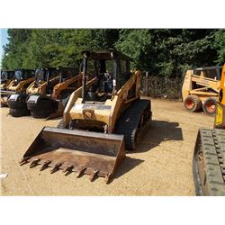 CAT 267 SKID STEER LOADER, S/N CM900784, TRACK TYPE, GP BUCKET, CANOPY, METER READING 4,002 HOURS