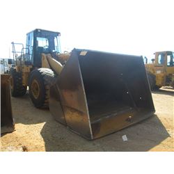 CAT 966G WHEEL LOADER, S/N 3SW01211 (01 YR) CHIP BUCKET, ECAB W/AIR, 26.5R25 TIRES