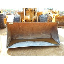 KAWASAKI 70Z IV WHEEL LOADER, S/N 70C25050, GP BUCKET, QUICK COUPLER, ECAB W/AIR, 20.5-25 TIRES