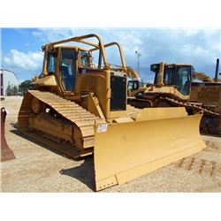 CAT D6N LGP CRAWLER TRACTOR, S/N ALY00615 (04 YR) 6 WAY BLADE, DIFF STEER, ECAB W/AIR, SWEEPS, METER