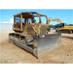 CAT D6C CRAWLER TRACTOR, S/N 10K12051, SEMI- U- BLADE W/HYD TILT, CANOPY, SWEEPS, SCREENS