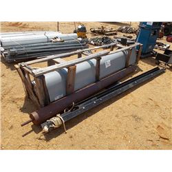 RAYNOR 10' ROLL UP DOOR