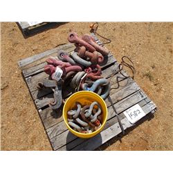 1 LOT MISC SIZE RIGGING SHACKLES
