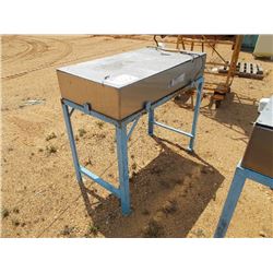 STAINLESS WASH TANK W/METAL FRAME