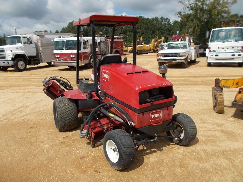 TORO REELMASTER 5500D FINISHING MOWER/FAIRWAY MOWER