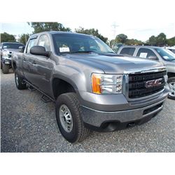2012 CHEVROLET 2500HD 4X4 PICKUP, S/N 1GT12ZCGXCF165079, GAS ENGINE, A/T, ODOMETER READING 77,001 MI