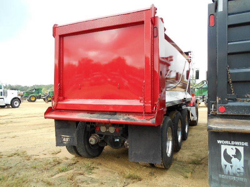 2010 KENWORTH TRIAXLE DUMP, S/N 1NKDX4TX8AJ273064, CUMMINS DIESEL ENG