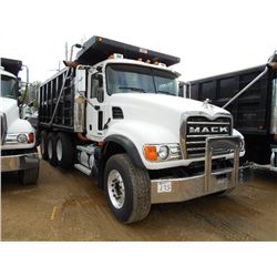 2007 MACK CV713 TRI-AXLE DUMP, S/N 1M2AG11C17M061662, MACK AI427 ENG, T310 10 SPD TRANS, 44K REARS, 