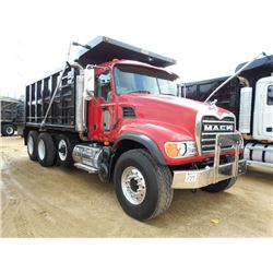 2007 MACK GRANITE CV713 TRI-AXLE DUMP, S/N 1M2AG11C17M046109, E427 MACK ENG, 10 SPD TRANS, 44K REARS