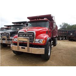 2005 MACK CV713 T/A DUMP, S/N 1M2AG11C85M022936, AMI 370 HP MACK ENG, 10 SPD TRANS, 46K REARS, 18K F