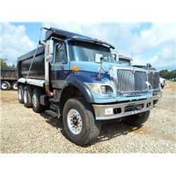 2007 INTERNATIONAL 7600 TRI-AXLE DUMP, S/N 1HTWXAHT17J468398, CUMMINS ENG, 8LL TRANS, 46K REARS, ENG