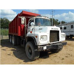 1979 MACK DM600 T/A DUMP, S/N DM685240621, DM 685 MACK DIESEL ENG, 9 SPD TRANS, 14' STEEL DUMP BODY,