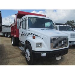 2000 FREIGHTLINER 112 S/A DUMP, S/N 1FY6JJBA1YHF06525, CAT 3120 DIESEL ENG, 7 SPD TRANS, 21K REARS, 