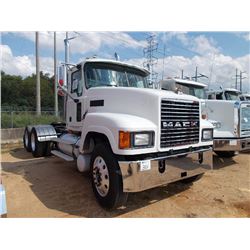 2006 MACK CHN 613 T/A TRUCK TRACTOR, S/N 1M1AJ07Y46N004206, 480 HP MACK DIESEL ENG, 18 SPD TRANS, 12