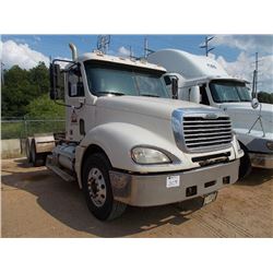 2007 FREIGHTLINER COLUMBIA T/A TRUCK TRACTOR, S/N 1FUJA6CK97LY49630, DETROIT SERIES 60 ENG, 10 SPD T