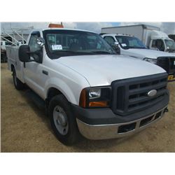 2006 FORD F250 SERVICE TRUCK, S/N 1FDNF20516EC74262, GAS ENG, A/T, TOOL BODY, ODOMETER READING 221,3
