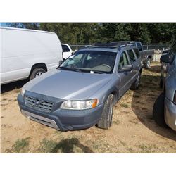 2005 VOLVO XC70 4 DOOR SUV, S/N YV1SZ592751178788, GAS ENG, A/T, ODOMETER READING 102,2496 MILES