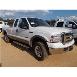 2005 FORD F250 4X4 PICKUP, S/N 1FTSX21PX5EB80030, POWERSTROKE DIESEL ENG, A/T, EXTENDED CAB, LONG BE
