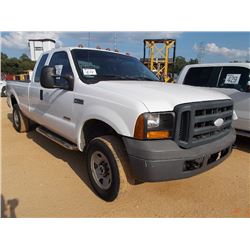 2006 FORD F250 EXTENDED CAB 4X4 PICKUP, S/N 1FTSX21P16EC55182, POWERSTROKE DIESEL ENG, A/T, ODOMETER