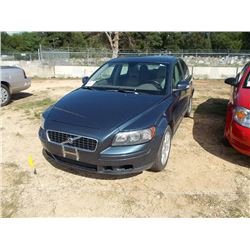 2007 VOLVO S40 4 DOOR SEDAN, S/N YV1MS3828772277653, GAS ENGINE, A/T, ODOMETER READING 169,681 MILES