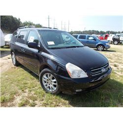2006 KIA SEDONA EX VAN, S/N KNDMB233566050721, GAS ENGINE, A/T, ODOMETER READING 149,406 MILES