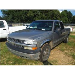 2000 CHEVROLET 1500 4X4 PICKUP, S/N 2GCEK19V4Y1200836, GAS ENG, A/T, EXTENDED CAB, ODOMETER READING 