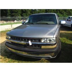 1999 CHEVROLET 1500 EXTENDED CAB PICKUP, S/N 2GCEC19T7X1239236, V8 GAS, A/T, CHOO CHOO CUSTOM PACKAG