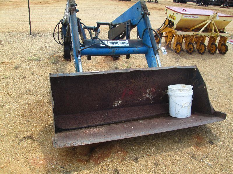 BUSH HOG 2845QT FRONT BUCKET LOADING ASSY FITS FARM TRACTOR