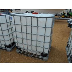300 GAL CONTAINER W/ METAL CAGE