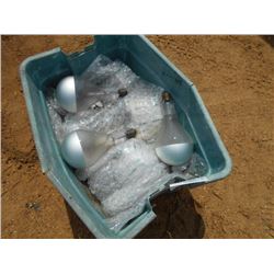 (1) LOT HEAT LAMP BULBS