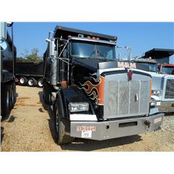 2004 KENWORTH T800 TRI-AXLE DUMP, S/N 1NKDXB7X74J064066, 475HP CAR C15 ENG, 8LL TRANS, 46K REARS, 20